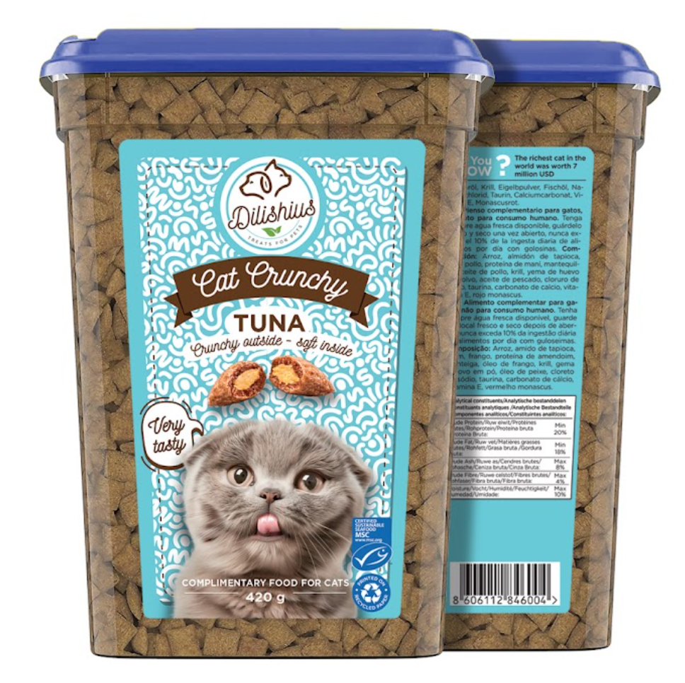 Crunchy cat treats in discount buckets 2 x 420 gram